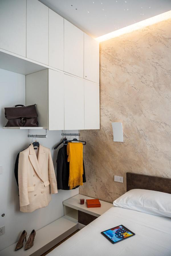 The Venue Apartment Roma Esterno foto